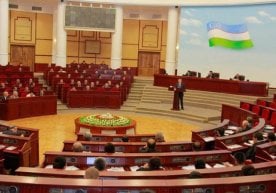 Ancha yillar oldin, bakalavrni bitirgandan keyingi ilk