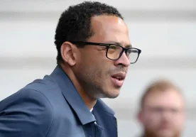 «Челси» бош мураббийи Лиам Росениор АПЛнинг 23-турида