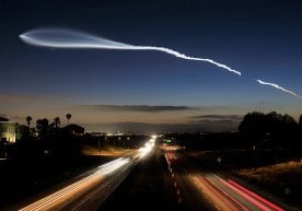 SpaceX тарихдаги энг йирик ИПОга тайёргарлик кўраётган бир