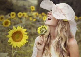 Жажжи чувалчанг онасидан сўради: — Ойи, дадам қаерда? —