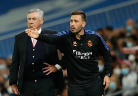 Hozirda Madridning "Real" klubida o‘z otasi,