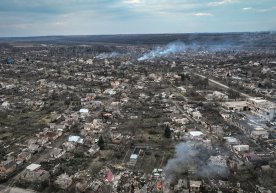 Украина: «Бахмут ва Маринка - жанговар ҳаракатлар марказида» фото