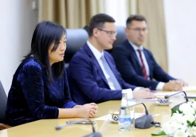 Кени кеча, Ўзбекистон бош вазирининг ўринбосари —