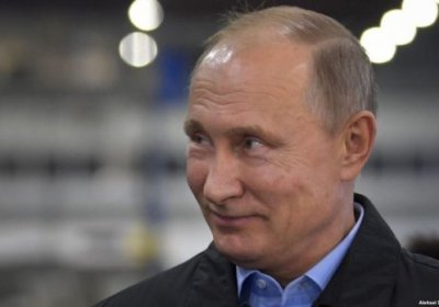 Путин Қирғизистоннинг $488 млн давлат қарзидан кечиш ҳақидаги ҳужжатни имзолади фото