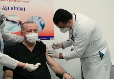 Turkiya prezidenti koronavirusga qarshi emlandi фото