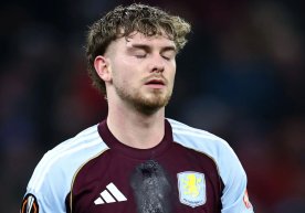 Harvey Elliott не сможет выйти на поле за Aston Villa в