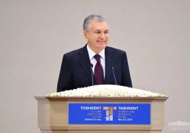 Shavkat Mirziyoyev: Jahonda investorlar uchun mislsiz kurash ketyapti фото