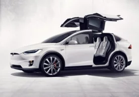 Яқинда Tesla Model X кроссоверининг электр воситасида
