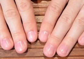 Биз ҳар куни юзимизни ювамиз, сочимизни тарбиявий парвариш