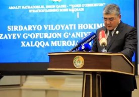 G‘ofurjon Mirzayev viloyatda ijtimoiy ob’ektlar qurilishidagi «o‘yin»larni tanqid qildi фото