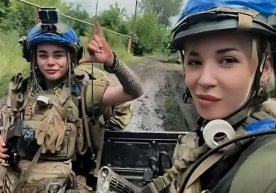 Покровскдаги вазият: рус аскарлари аёл жангчиларни асирга