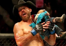 UFCнинг яримўрта вазн тоифасида жанг қилувчи аъзоси