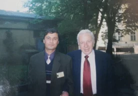 2002 йил. А.Р. Луриянинг 100 йиллик юбилейи. Америкалик