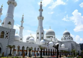 Ramazon oyi arafasida 14 000 kishilik muhtasham Shayx Zayd