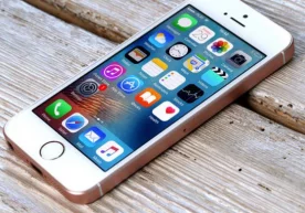 Apple’нинг 4 дюймли экранга эга iPhone SE смартфонининг