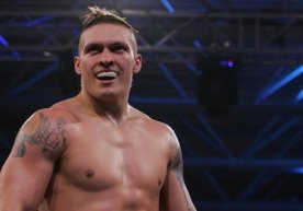 Boks boʻyicha birinchi ogʻir vazn toifasida mutlaq jahon