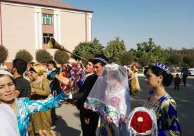 Foto: Asia-Plus Tojikistonda koronavirusga qarshi kurash