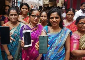 Ҳиндистонда ҳақ тўланмайдиган уй меҳнатини эътироф этишга