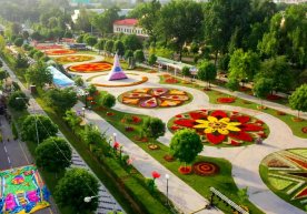 Тошкентда кенг кўламли Гуллар фестивали давом этмоқда.