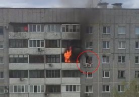 Самарадаги ўн қаватли турар жой биносида ёнғин содир