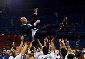 Чемпионлар лигасининг 2015/2016 йилги мавсумида Зинедин