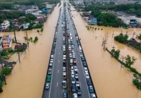 Таиланд жанубида бир неча кундан бери ёғаётган кучли