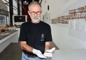 Фото: Arkeonews Измирдаги Ешилова тепалиги қўрғонида олиб