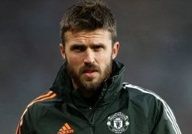 Англия Премьер-лигасининг 34-туридан ўрин олган баҳсда