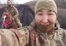 Foto: Videodan kadr Rossiya harbiylari jang maydonida