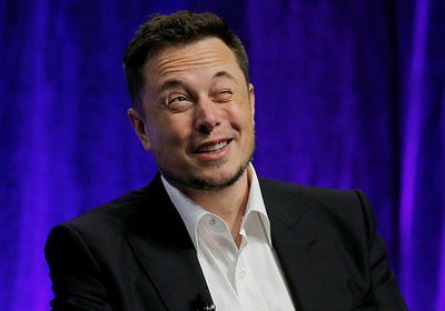 Маск «SpaceX» ва «Tesla» компаниялари саҳифасини «Facebook»дан ўчирди фото
