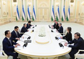 Shavkat Mirziyoyev Chexiya bosh vaziri boshchiligidagi delegatsiyani qabul qildi фото