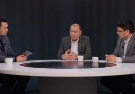 Сиёсий таҳлилчилар: Медведев Кремлдаги кайфиятни Путиндан кўра анча очиқроқ ифодалади фото