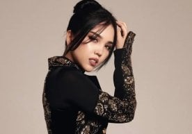 Хонанда Афруза журналист билан бўлган суҳбатида