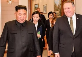 Шимолий Корея етакчиси Ким Чен Ин АҚШ бош котиби Майк