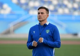 Der Cheftrainer der usbekischen Nationalmannschaft, Fabio