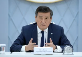 Қирғизистон президенти Сооронбай Жээнбеков Қирғизистонда