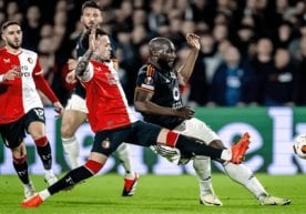 "Feyenoord" Edges "Milan" with a Narrow Victory фото