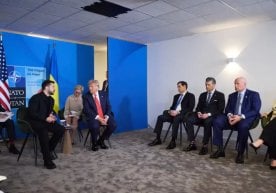 Украина президенти Владимир Зеленский душанба куни АҚШ
