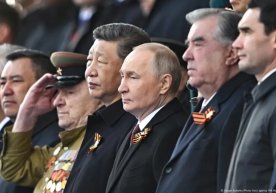 Россия президенти ёрдамчиси Юрий Ушаков «Ғалаба куни»