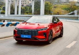 Ford компанияси янгиланган Mondeo седанини синовдан