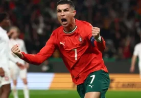 Portugaliyalik futbolchi Krishtianu Ronaldu milliy terma