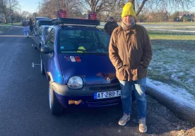 Лондонда яшовчи франциялик Эрик Троэстлер автомобил