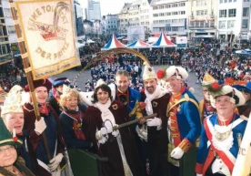 Германияда ҳар йили ўтказиладиган оммавий карнавал