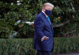 Трамп ўзининг оғир аҳволдалигини рад этди (видео) фото