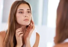 Эрталаб кўзгуга қараганда, кўпчилик юздаги шишни кўриб