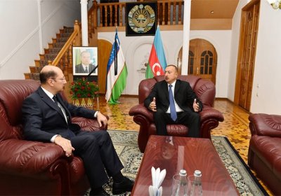 Ozarbayjon prezidenti Ilhom Aliyev Bakudagi O‘zbekiston elchixonasiga tashrif buyurdi фото