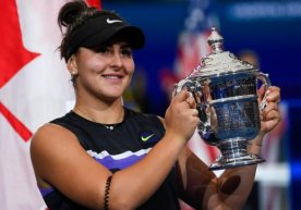 19 ёшли теннисчи қиз Серена Уильямсни енгиб, US Open чемпиони бўлди фото