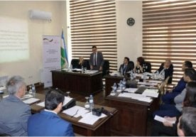 Маъмурий ҳуқуқбузарликлар тўғрисидаги кодекс лойиҳаси бўйича экспертлар муҳокамаси давом этмоқда фото