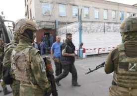 “Azovstal” zavodida taslim bo‘lgan ukrainalik jangarilar soni 1,7 mingdan oshdi (video) фото