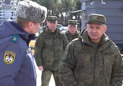 Rossiya mudofaa vaziri Shoygu okkupatsiya qilingan Mariupolga borgani xabar qilindi (video) фото